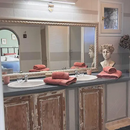 بيت ضيافة La Demeure Des Poetes D'hotes Mouzieys-Panens