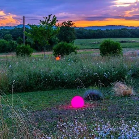 La Demeure Des Poetes D'hotes Mouzieys-Panens